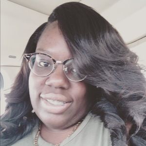 Meet your Posher, Jasmine